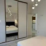 Madi Luxury