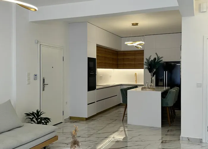 Ξενοδοχείο με διαμερίσματα Madi Luxury
