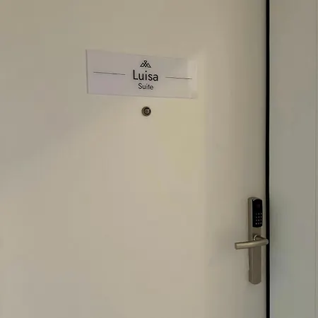 Madi Luxury