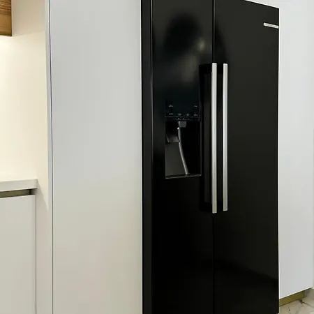 מלון דירות Madi Luxury 4*