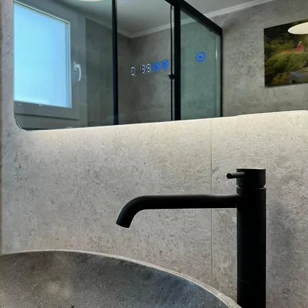 Aparthotel Madi Luxury 4*