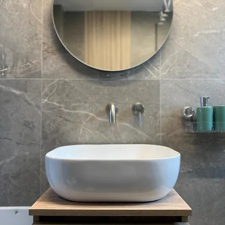 Madi Luxury Aparthotel Patras