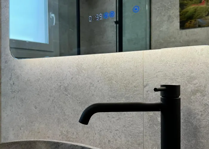 Aparthotel Madi Luxury 4*