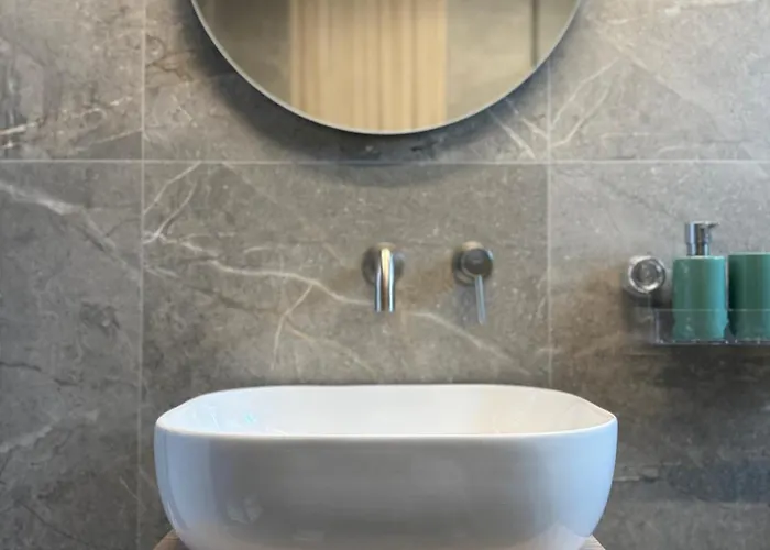 Madi Luxury Aparthotel Patras